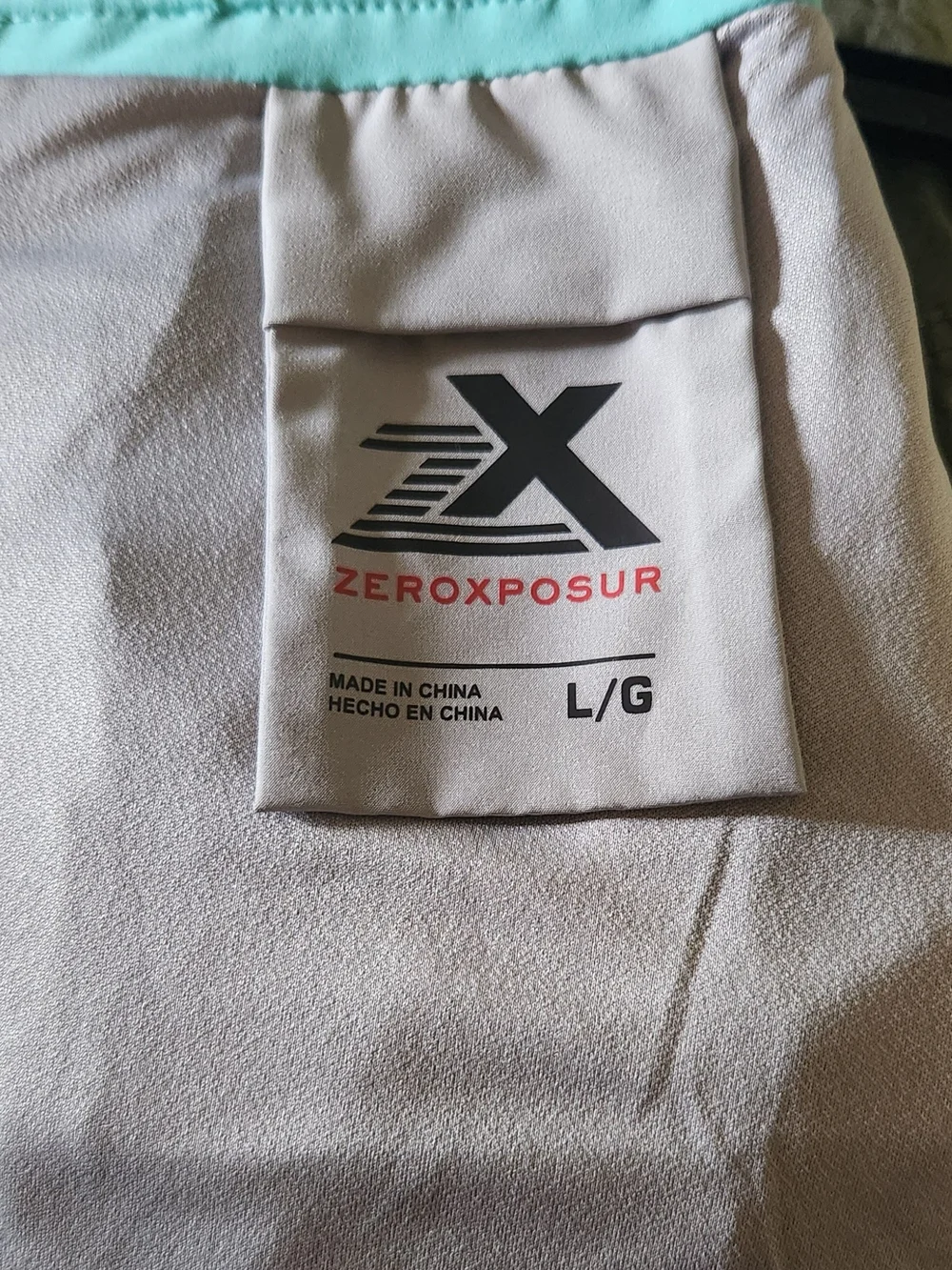 ZeroXposur No-Chafe Black & Charcoal Tropical Cargo Swim Shorts Men's Large